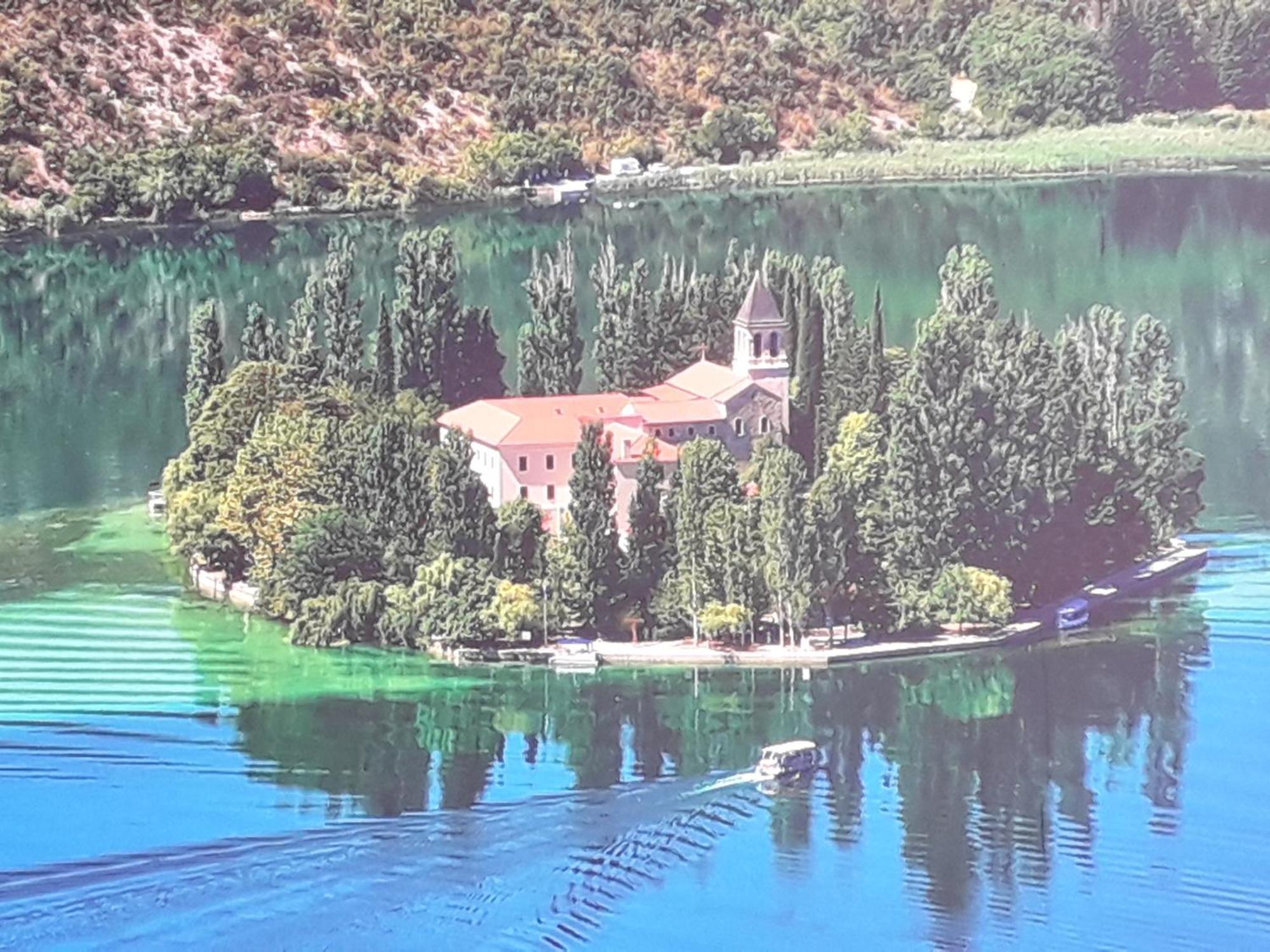 Kuce Za Odmor Brkic Apartment Lozovac Luaran gambar