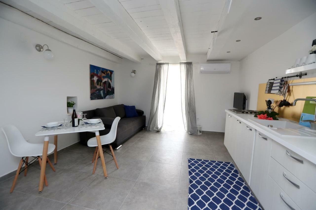 Kuce Za Odmor Brkic Apartment Lozovac Luaran gambar
