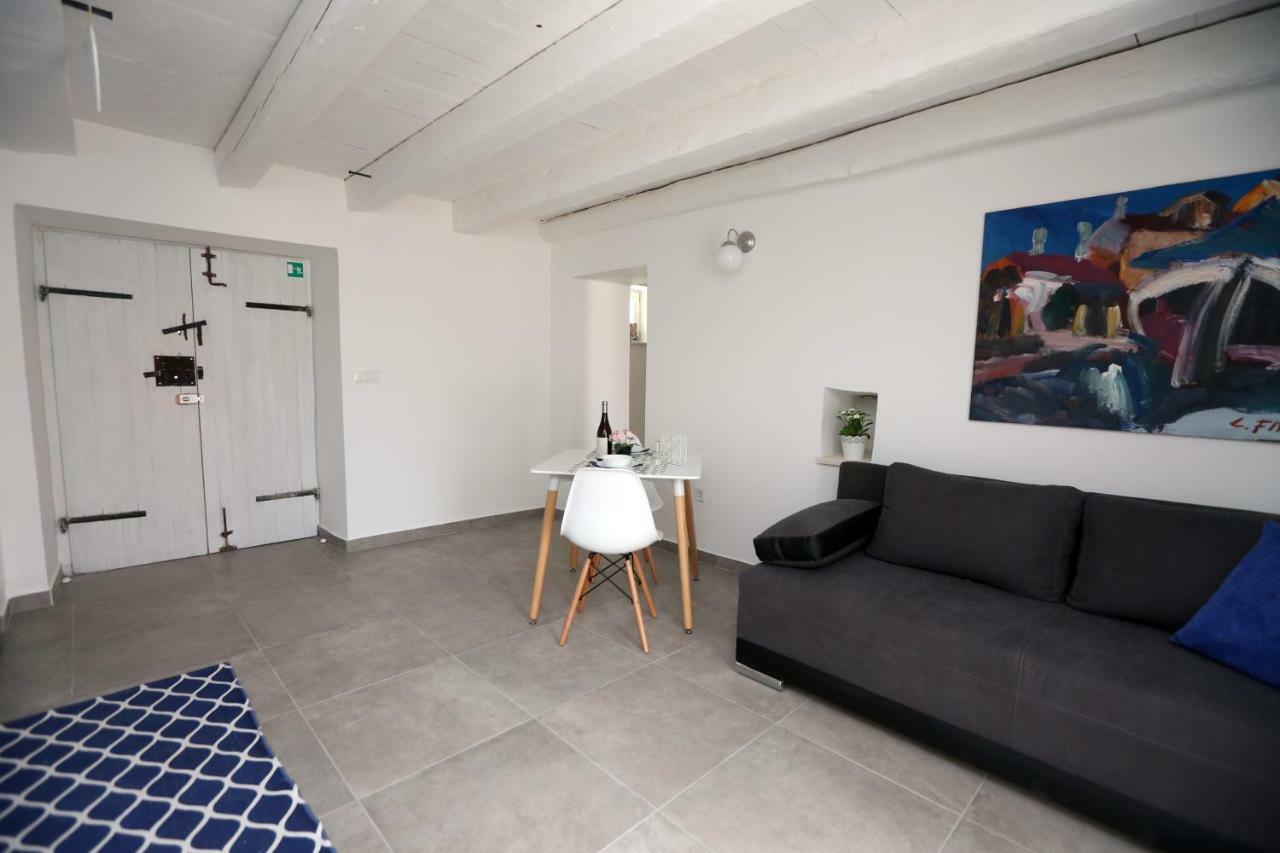 Kuce Za Odmor Brkic Apartment Lozovac Luaran gambar