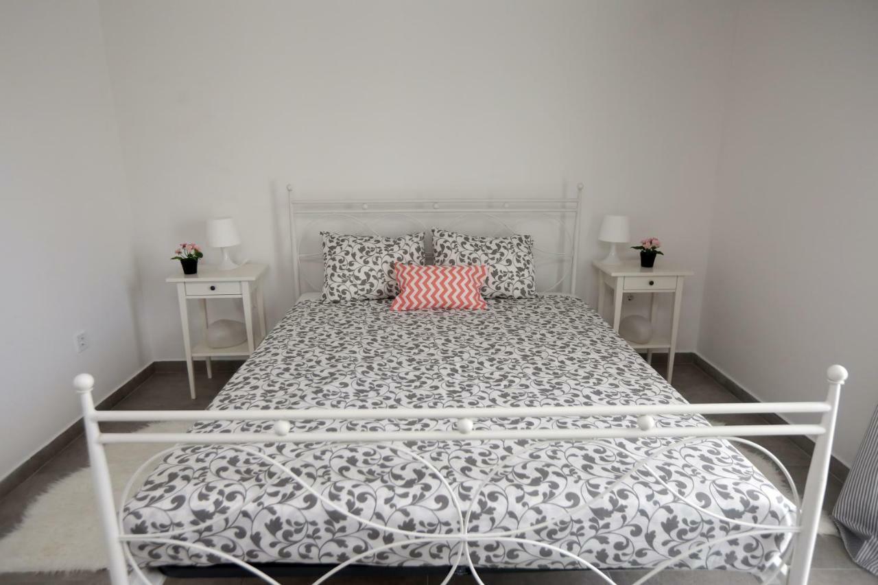 Kuce Za Odmor Brkic Apartment Lozovac Luaran gambar