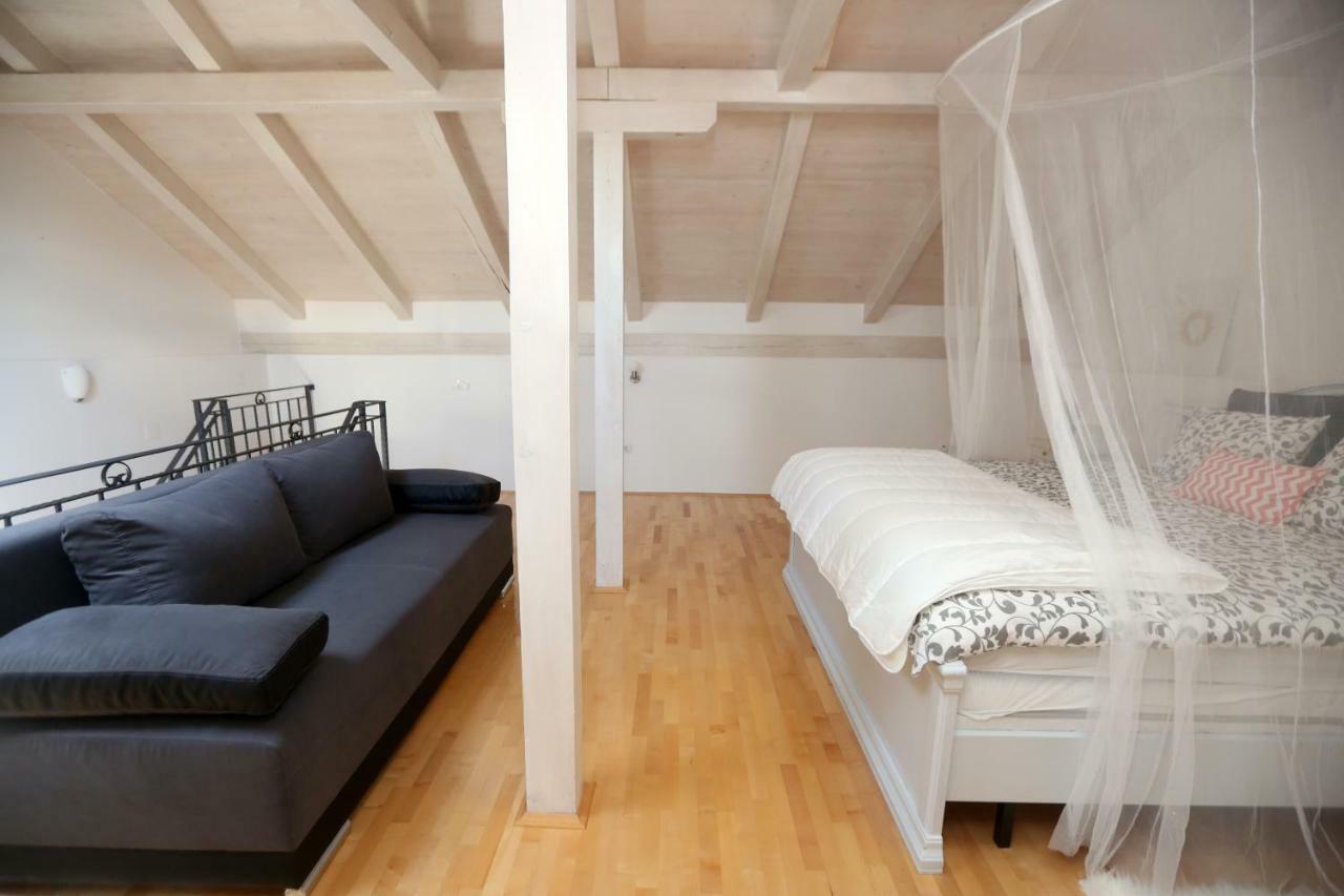 Kuce Za Odmor Brkic Apartment Lozovac Luaran gambar