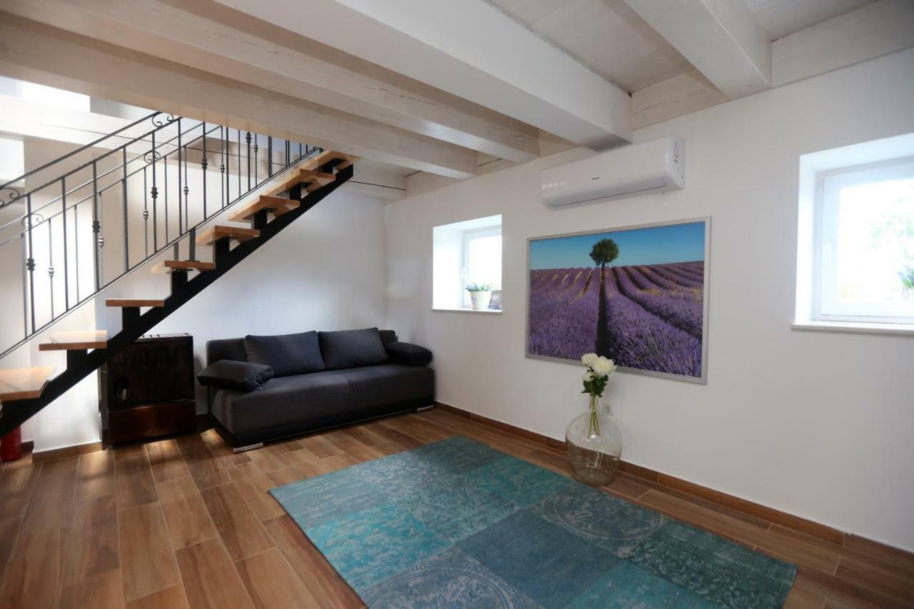 Kuce Za Odmor Brkic Apartment Lozovac Luaran gambar