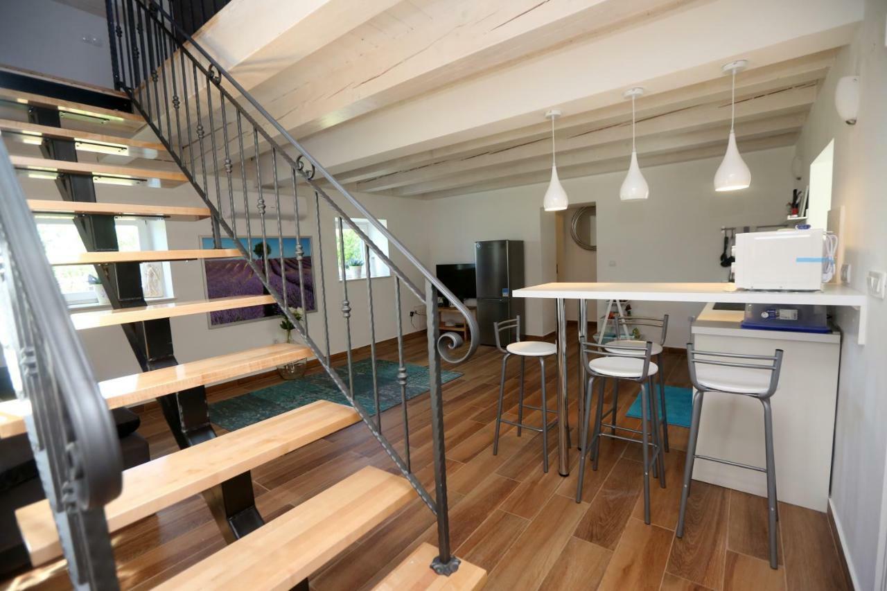 Kuce Za Odmor Brkic Apartment Lozovac Luaran gambar