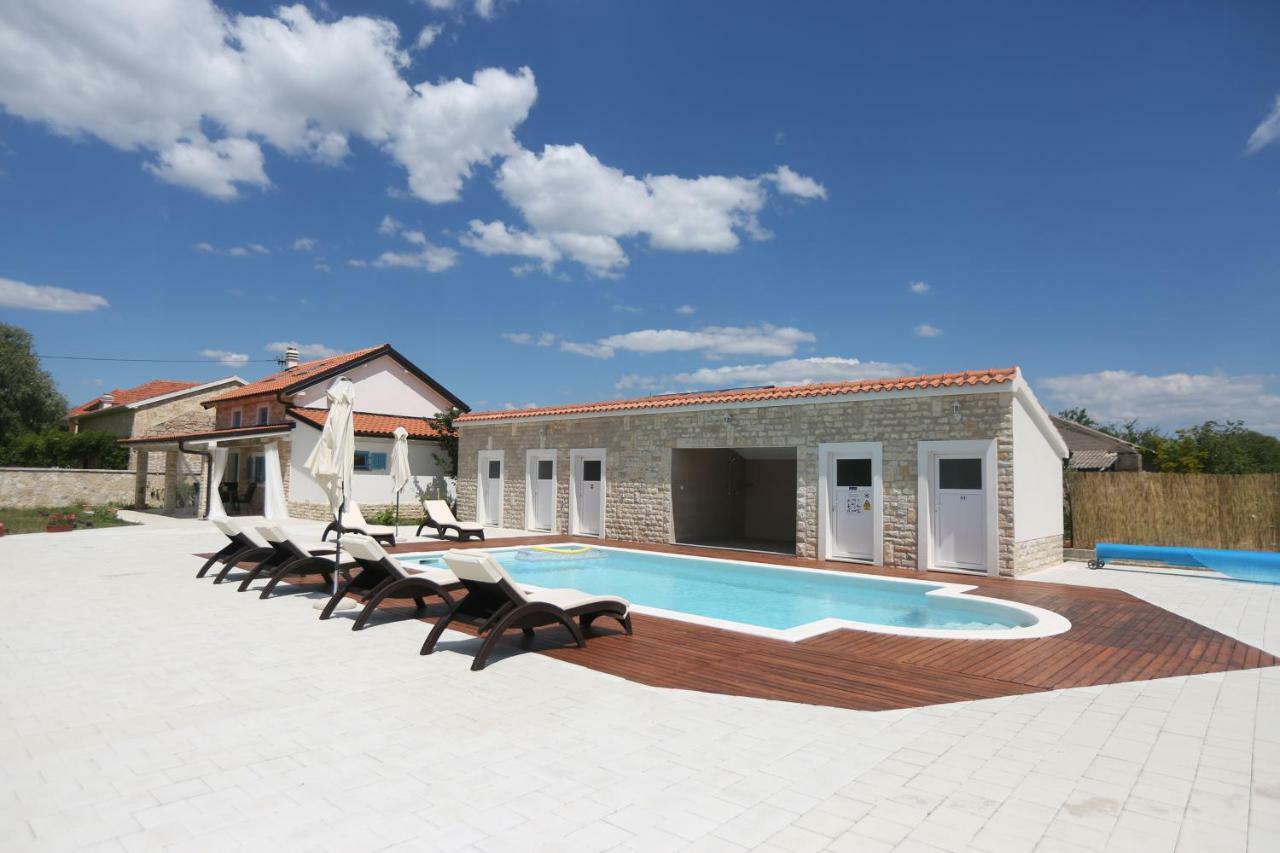 Kuce Za Odmor Brkic Apartment Lozovac Luaran gambar