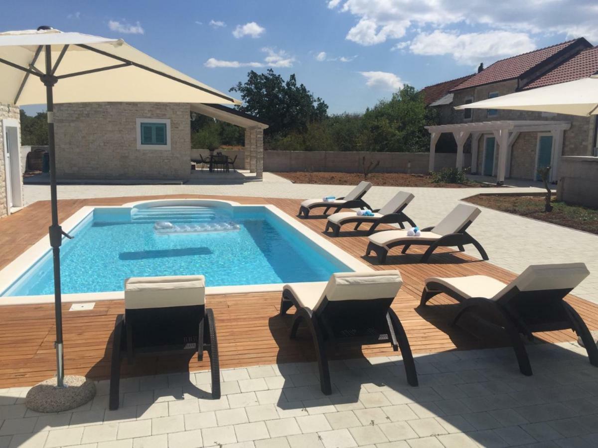 Kuce Za Odmor Brkic Apartment Lozovac Luaran gambar