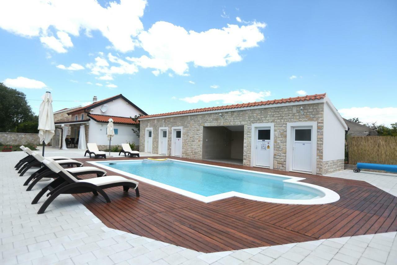 Kuce Za Odmor Brkic Apartment Lozovac Luaran gambar