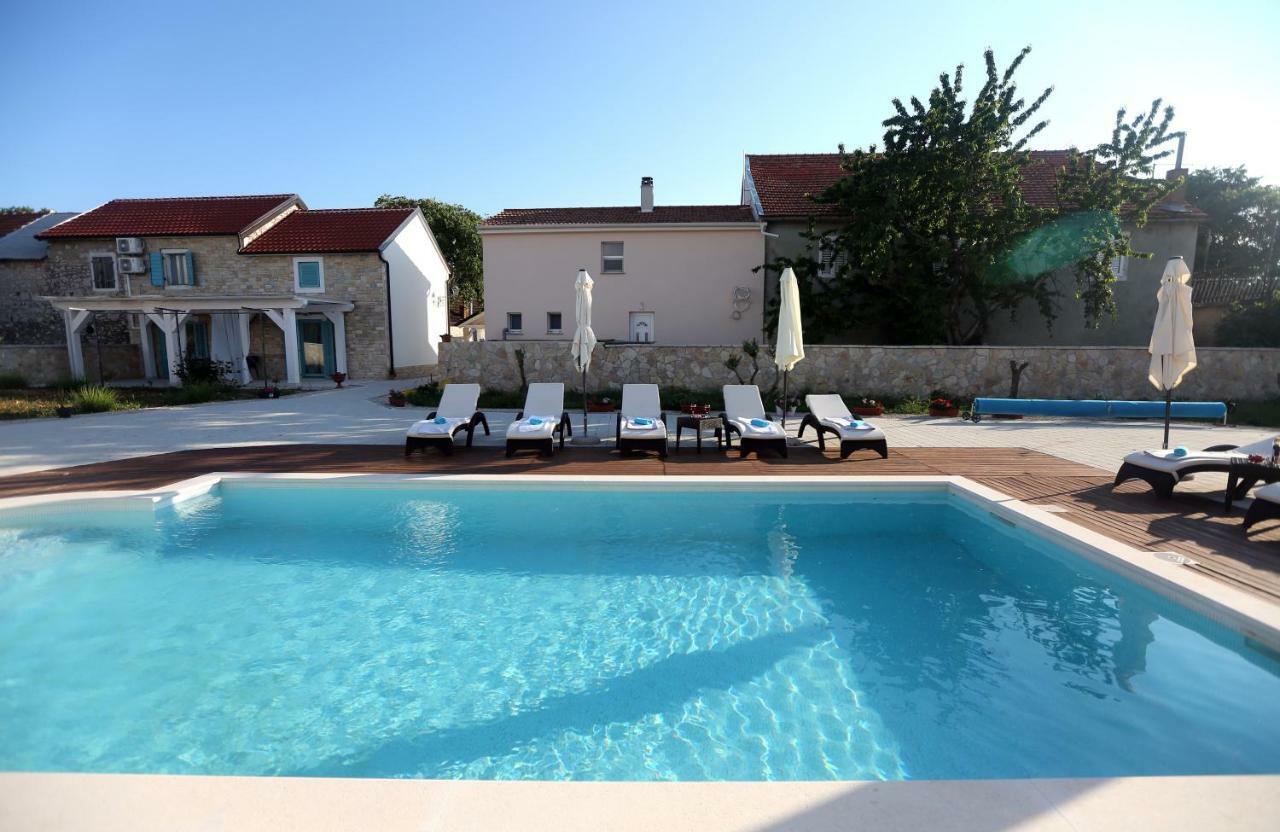 Kuce Za Odmor Brkic Apartment Lozovac Luaran gambar